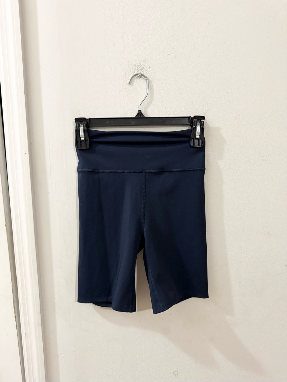 Harper Wilde Women’s High-Waist Navy Bike Shorts, size XS